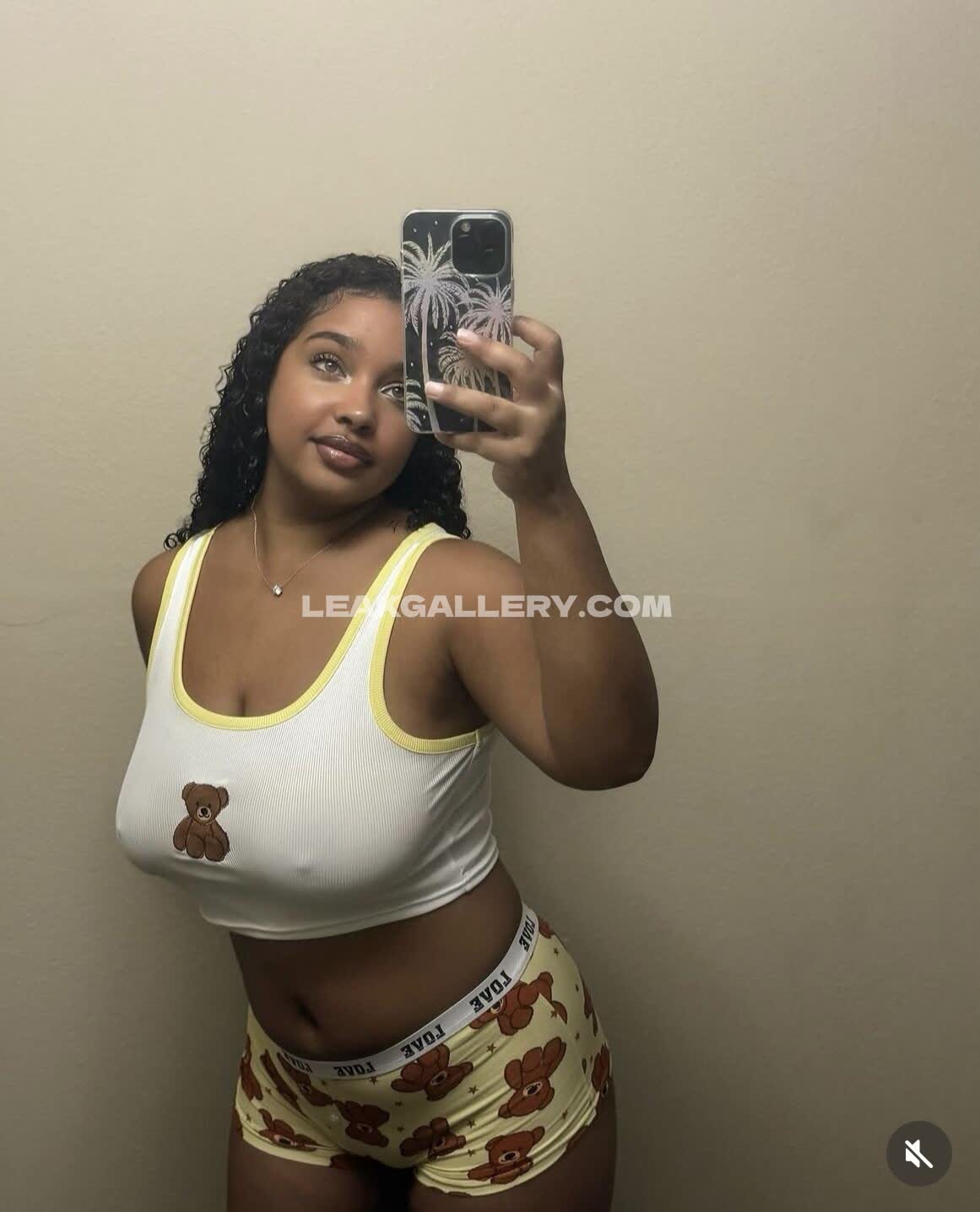 Corierayvon Exklusiv geleakte Nacktbilder von OnlyFans #12630803