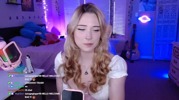 Cosmicase White Top Cleavage Tease OnlyFans Video Leaked