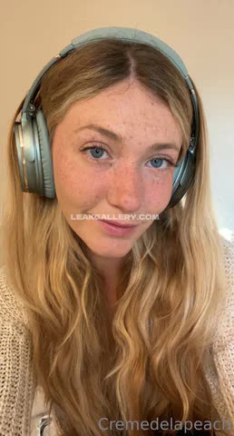 Cremedelapeach Exclusive Leaked Nude OnlyFans #14720038