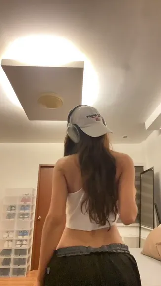 Criseldalvarez Backless Crop Top Dance OnlyFans Video Leaked
