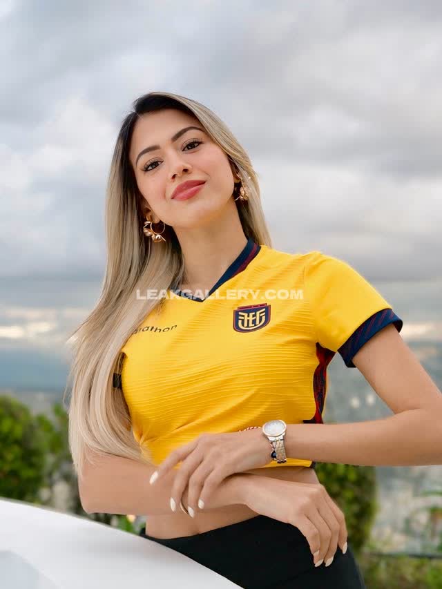 Cristinajacomeec Exclusive Leaked Nude OnlyFans #13489949
