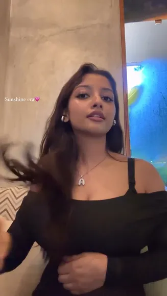 Crochetians Black Top Tease OnlyFans Video Leaked