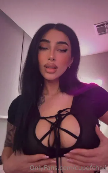 Cupofchaii Lace-Up Top Tease OnlyFans Video Leaked