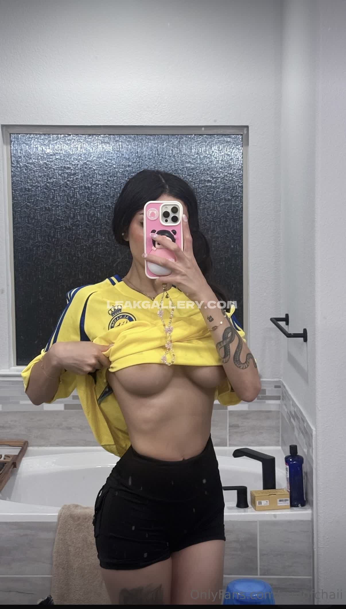 Cupofchaii / cupofchai Exclusive Leaked Nude OnlyFans #12921876
