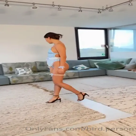 Curly Lace Bra And Panty Set OnlyFans Video Leaked