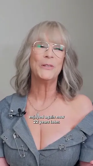 Curtisleejamie Deep V Denim Tease OnlyFans Video Leaked
