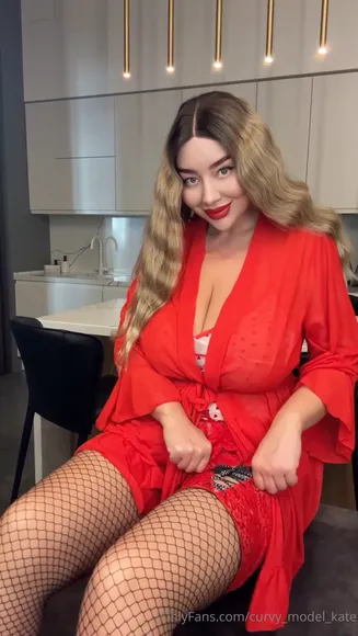 curvy_kate_lv video thumbnail