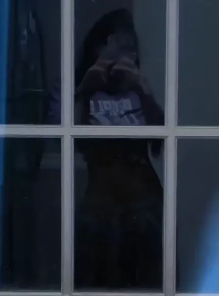Cyb4rangel Window Selfie Tease OnlyFans Video Leaked