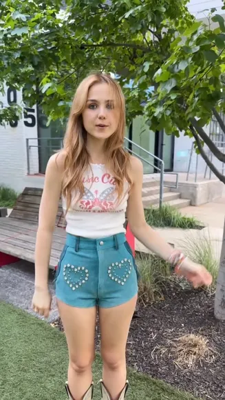 daisy_briggs