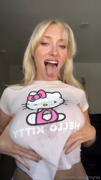 Daisyraexo Tits Out T-Shirt Tease OnlyFans Video Leaked
