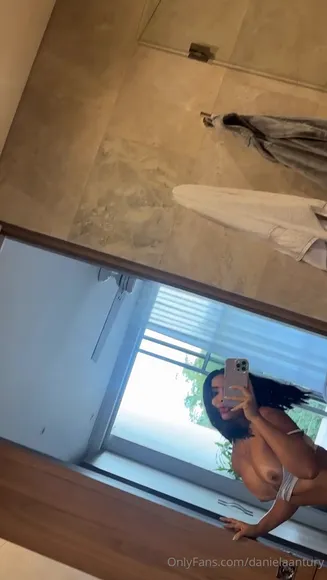 Danielalotus Thong Bikini Mirror Pose OnlyFans Video Leaked