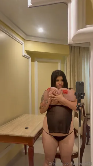 Danielasys7 Big Tits With Red Flowers OnlyFans Video Leaked