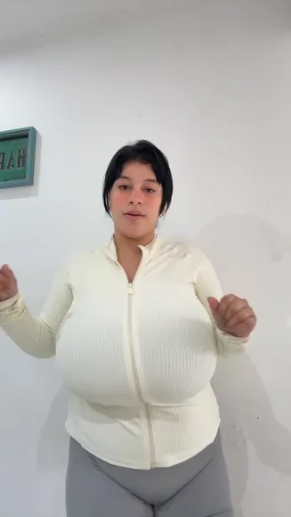 Danielasys7 Zipped Up Busty Dance OnlyFans Video Leaked