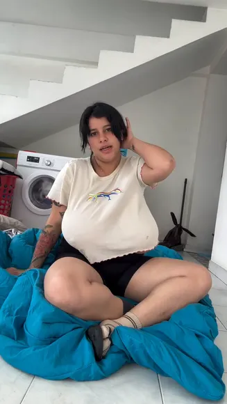 Danielasys7 Tattooed Arms Close Up OnlyFans Video Leaked