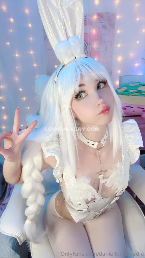 Daniellemercedie / danielle.mercedie / daniellemercedie8198 Exclusive Leaked Nude OnlyFans #12141281