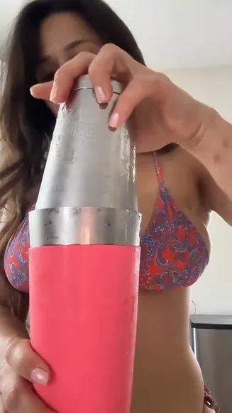 Danimercury Bikini Top Tease OnlyFans Video Leaked