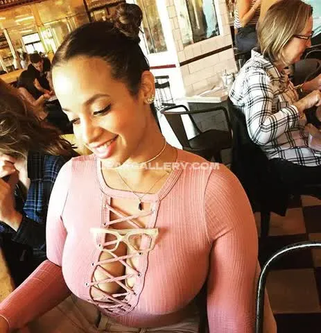 dascha_polanco