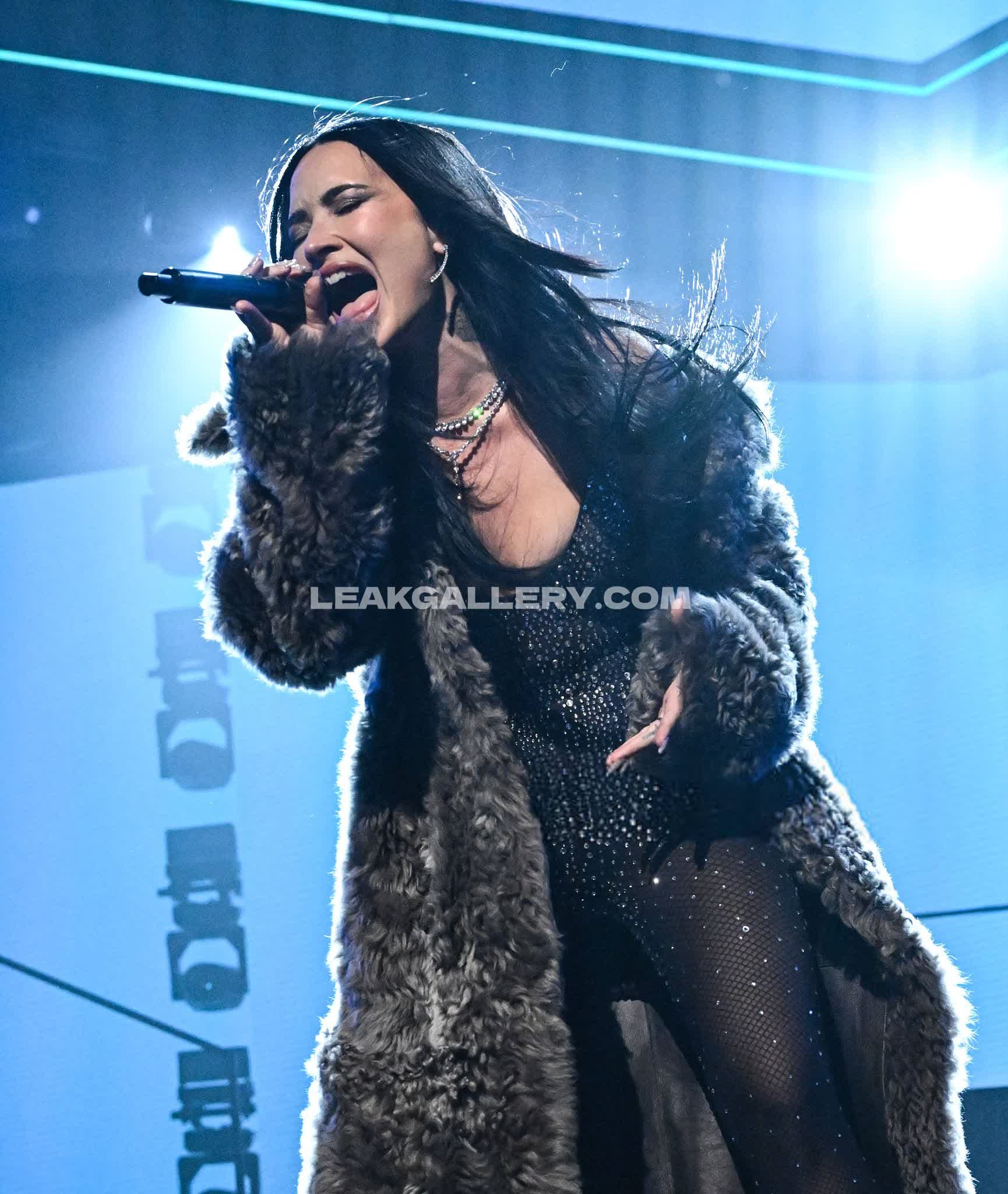 Ddlovato Exklusiv geleakte Nacktbilder von OnlyFans #12439093