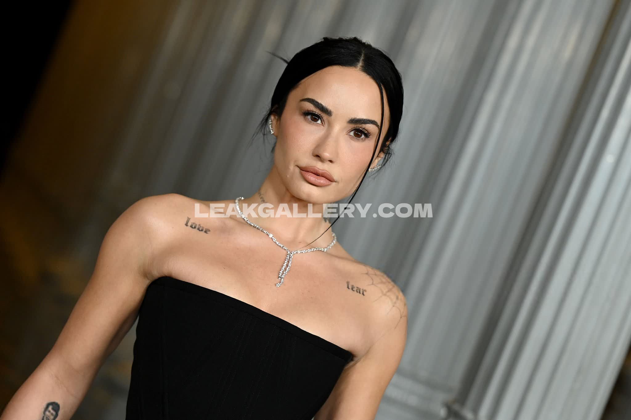Ddlovato Exclusive Leaked Nude OnlyFans #12438971
