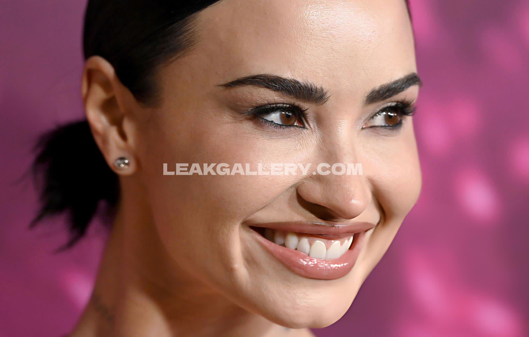 Ddlovato Exclusieve gelekte naaktcontent van OnlyFans #12439133