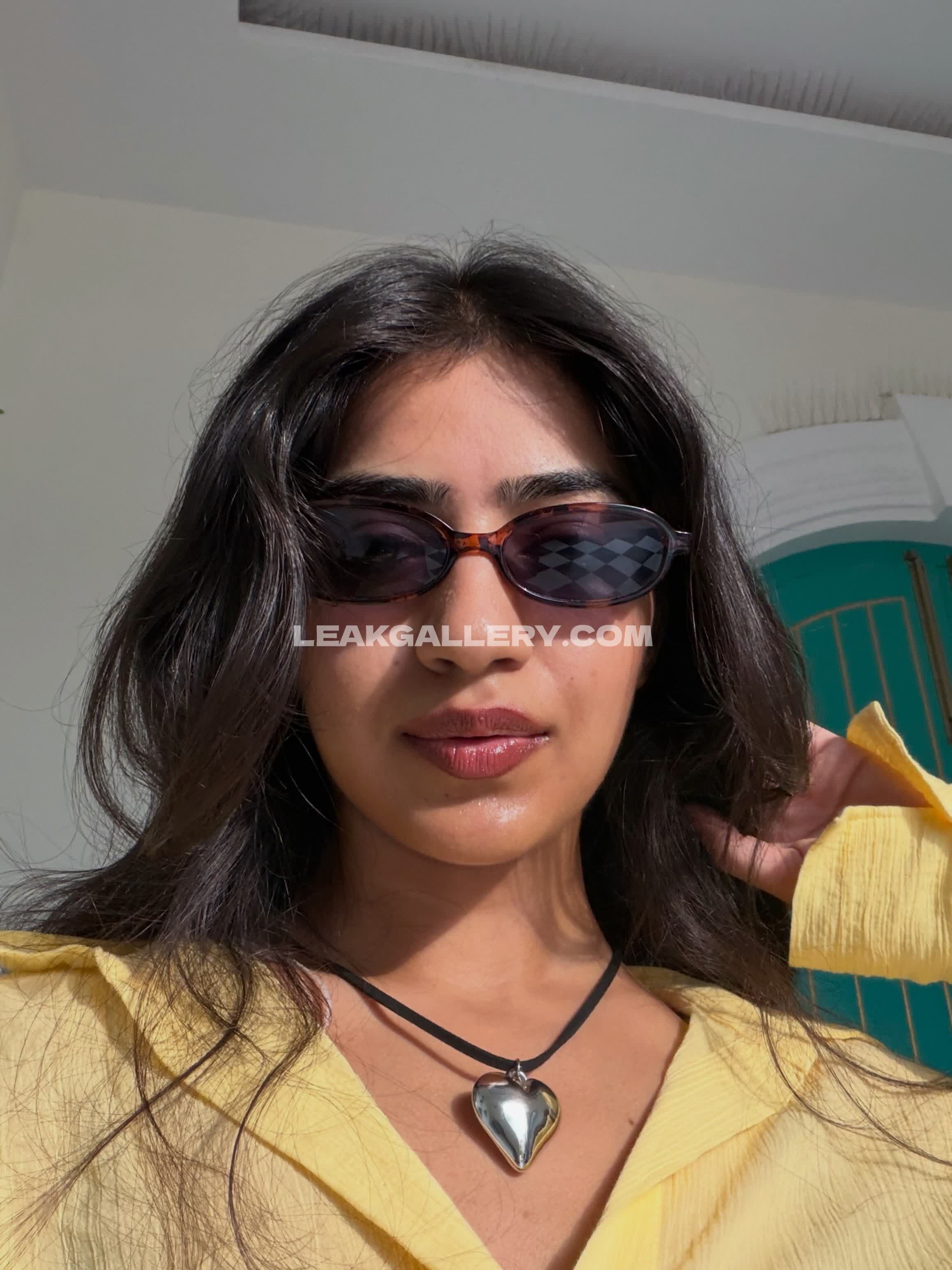 Dealwithdelulu / ishika_sethi Exclusive Leaked Nude OnlyFans #13236358