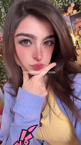 Deputyaruuu Finger On Lips Tease OnlyFans Photo Leaked