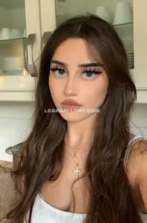 Dev White Topless Tease OnlyFans Photo Leaked