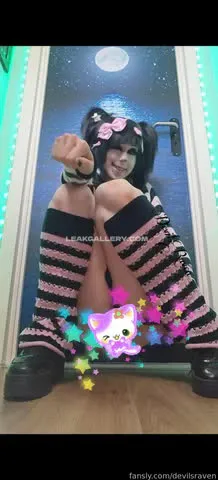 Devilsraven666 Thigh-High Striped Stockings OnlyFans Photo Leaked