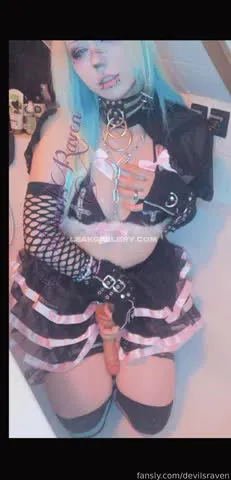 Devilsraven666 Fishnet Gloves Tease OnlyFans Photo Leaked
