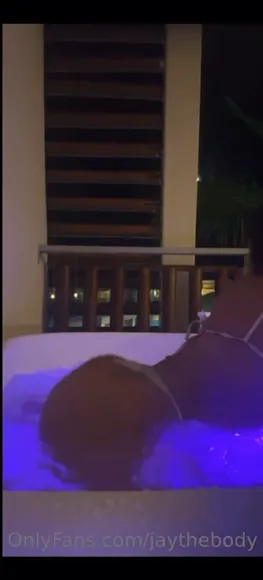 Dguzzler Hot Tub Booty Display OnlyFans Video Leaked