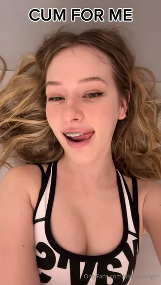 Diddlydonger Braless Top Tease OnlyFans Video Leaked
