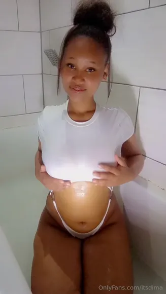 Dima Wet White Top Tease OnlyFans Video Leaked