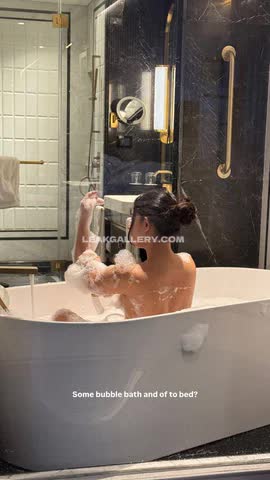 Dishaagarwalllll / Disha_agarwal Exclusive Leaked Nude OnlyFans #15845477
