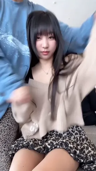 Djhenney Leopard Skirt Tease OnlyFans Video Leaked