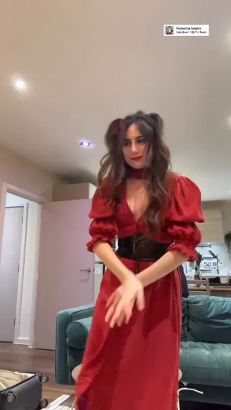 Doddleoddle Red Dress Corset Tease OnlyFans Video Leaked