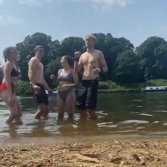 Doddleoddle Bikini Wading In River OnlyFans Video Leaked