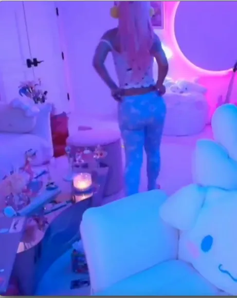dojacat video thumbnail