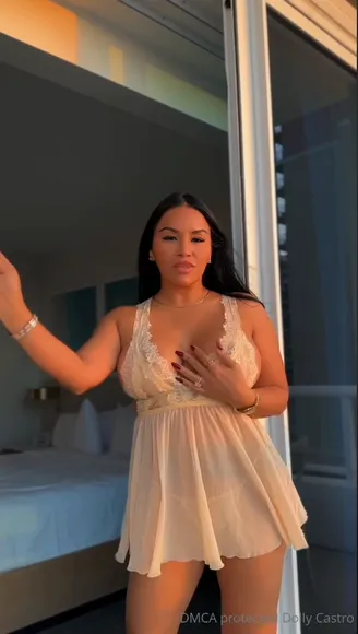 dollycastro video thumbnail