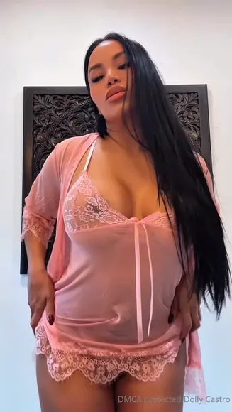 dollycastro video thumbnail