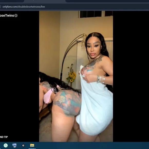 Doubledosetwinsxxx Pink Mesh Bikini Twerk OnlyFans Video Leaked