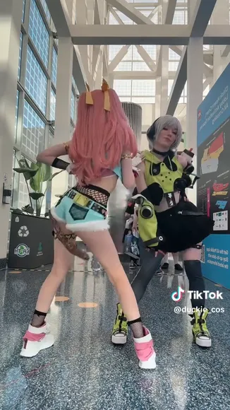 Duckie_cos Shorts Ass Twerking OnlyFans Video Leaked