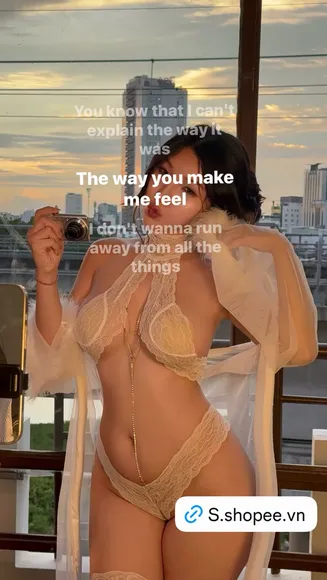 Duyenn.hipp Lace Bra And Panty Set OnlyFans Video Leaked