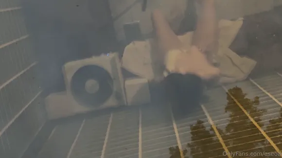 E_seoa Bare Ass On Floor OnlyFans Video Leaked