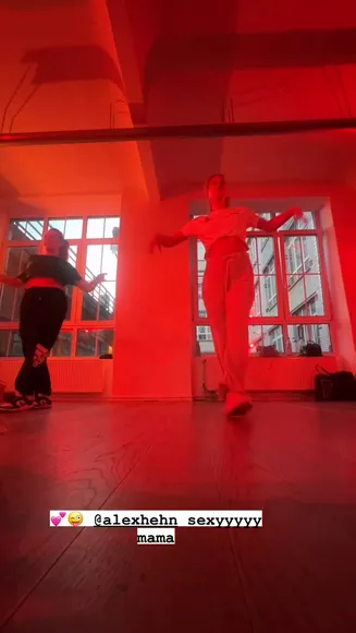 Eefjah Red Lit Dance Moves OnlyFans Video Leaked