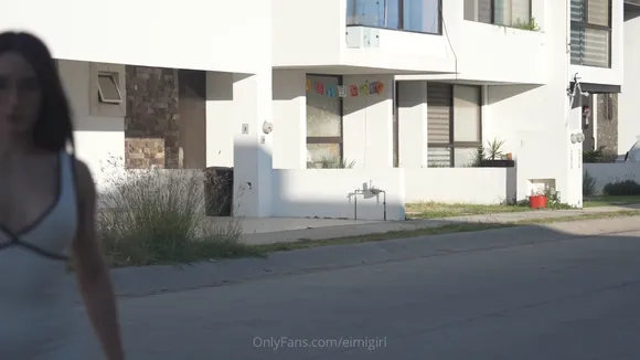 Eimigirl White Bodysuit Tease OnlyFans Video Leaked