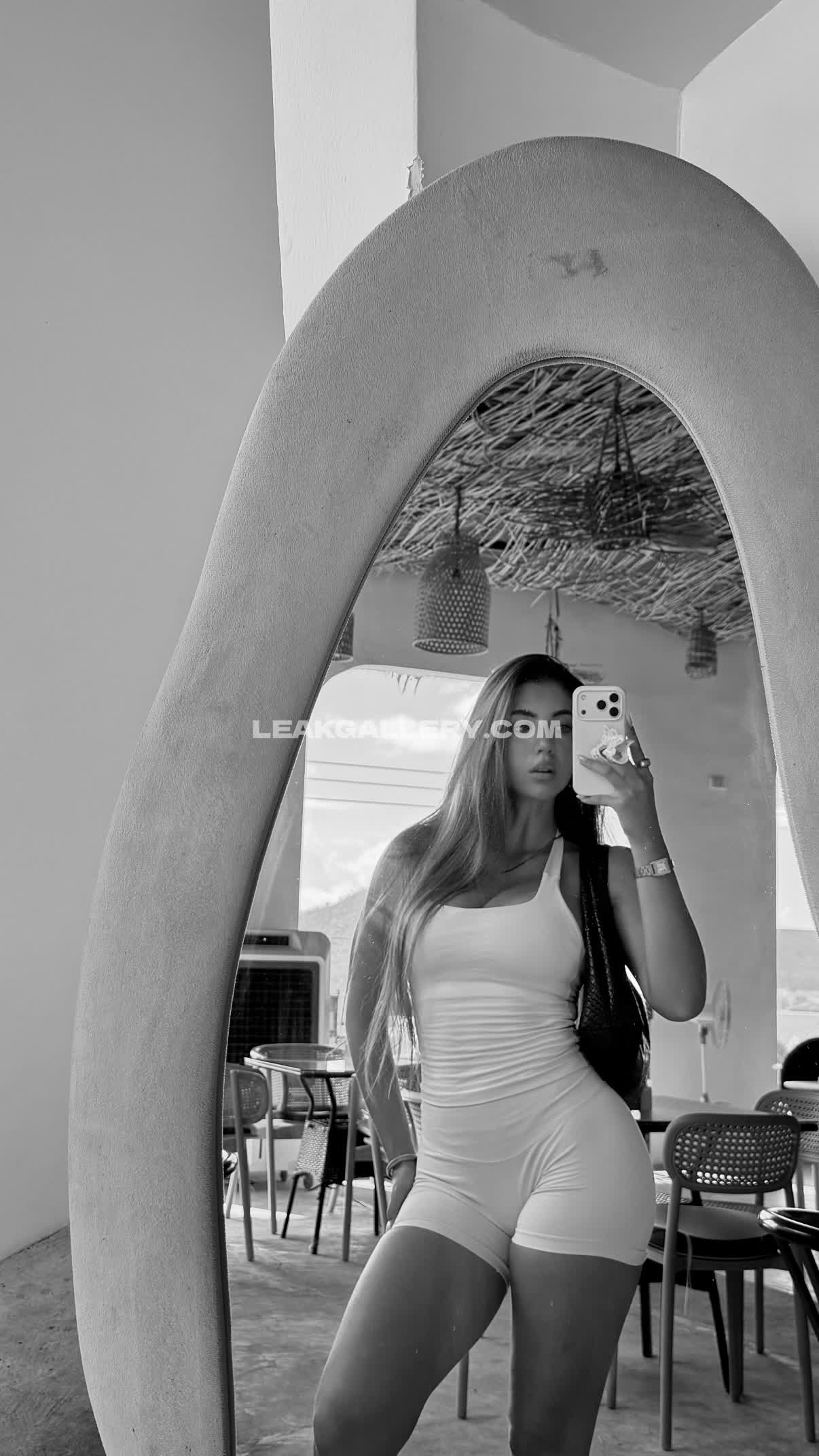 Elabeeri / ela_beeri Exclusive Leaked Nude OnlyFans #12685756