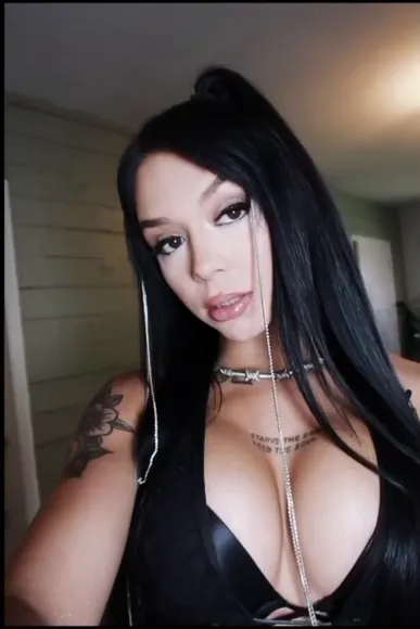 elaynablack