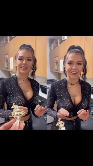 Elaynablack Sparkly Bodysuit Tease OnlyFans Video Leaked