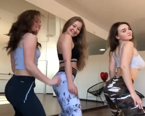 Elinarayne Tight Leggings Booty Shake OnlyFans Video Leaked