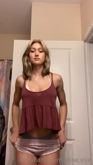 Elise Bra Unhooking Tease OnlyFans Video Leaked